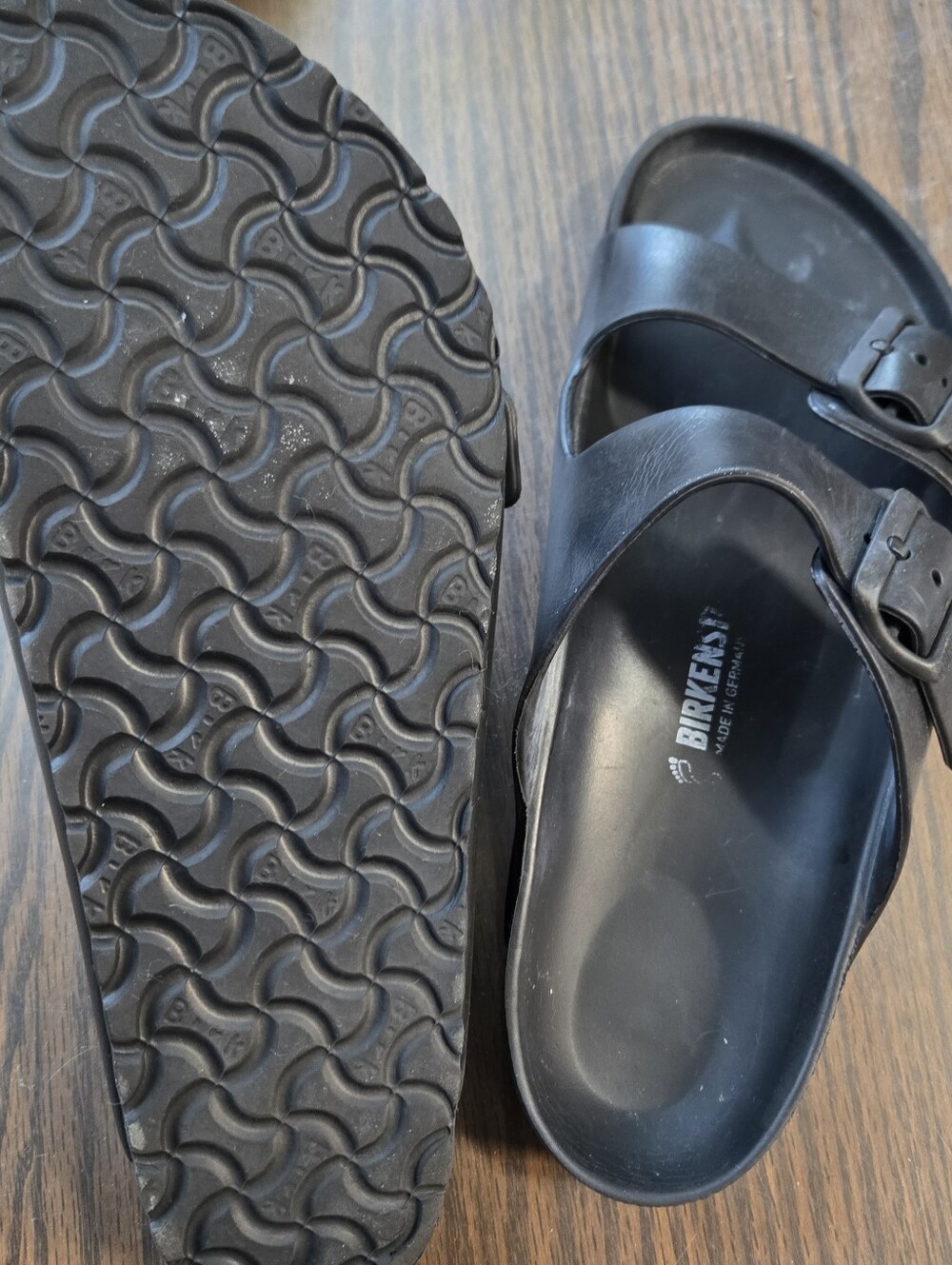 Birkenstock Arizona Essentials Black Sandals - Picture 3 of 5